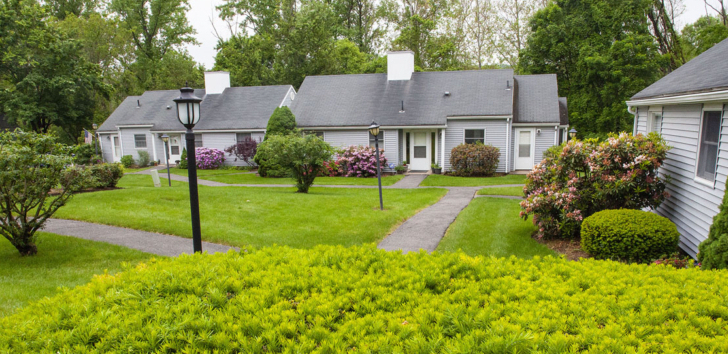 Hartmeadow Village exterior